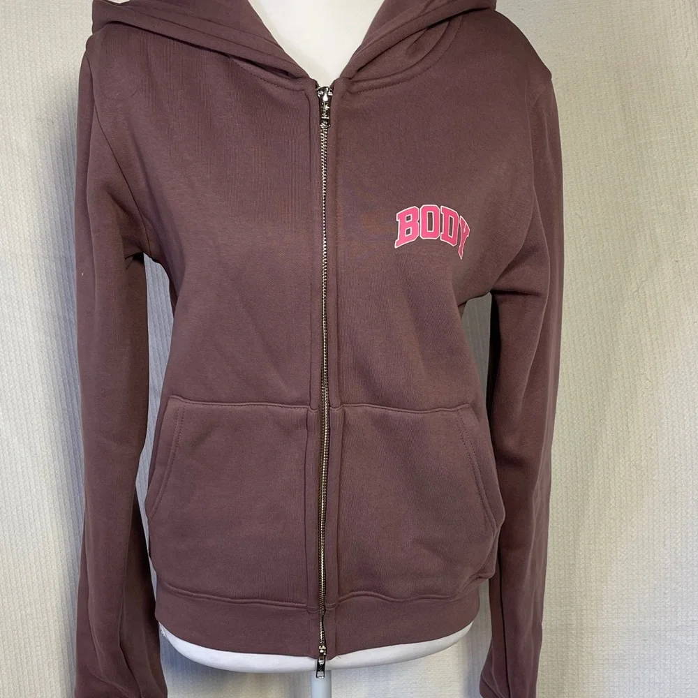 BODY - by Raven Tracy  Hoodie with Pink Logo - new with no tags - Picture 10 of 10